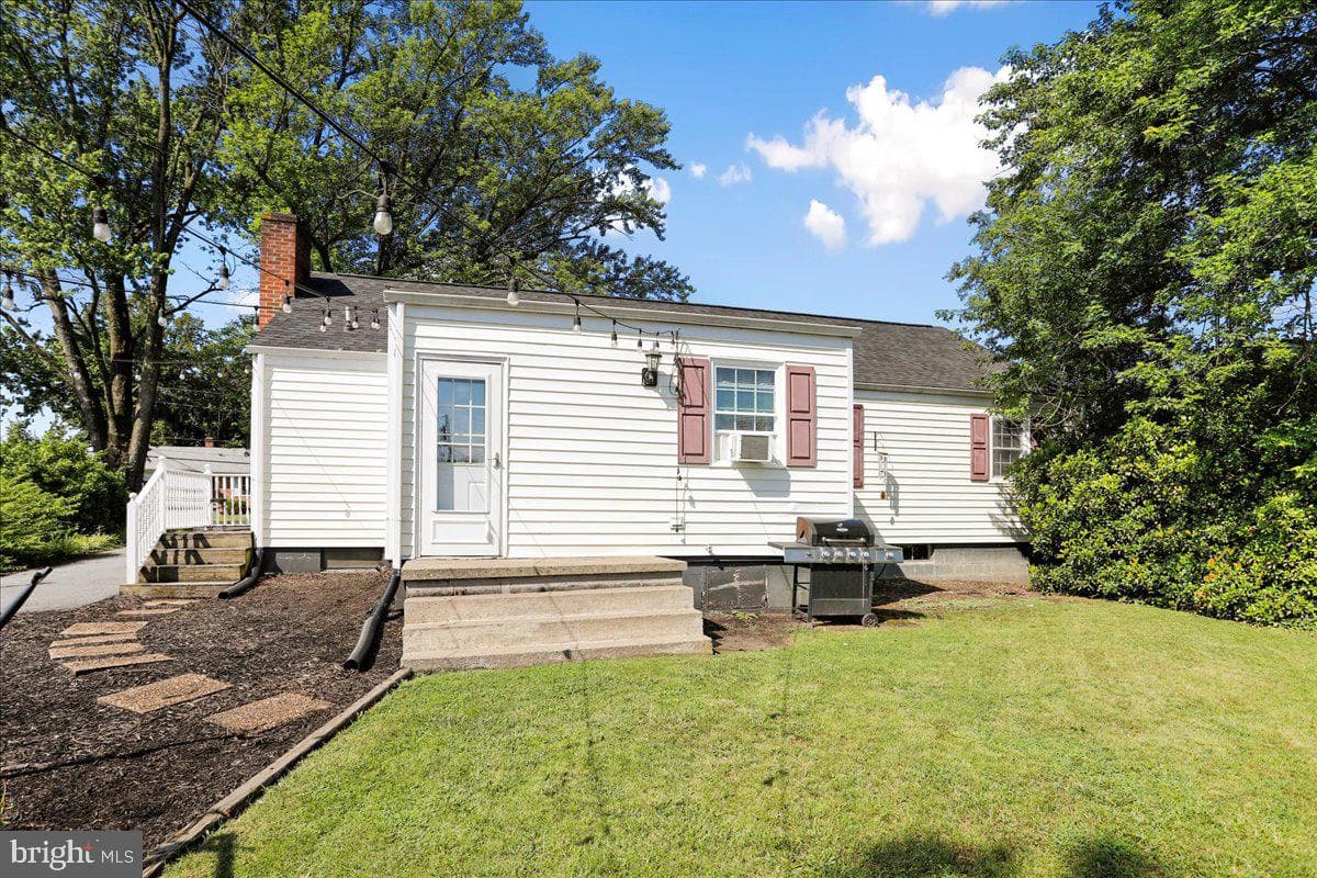 1102 Carrie Way photo 32
