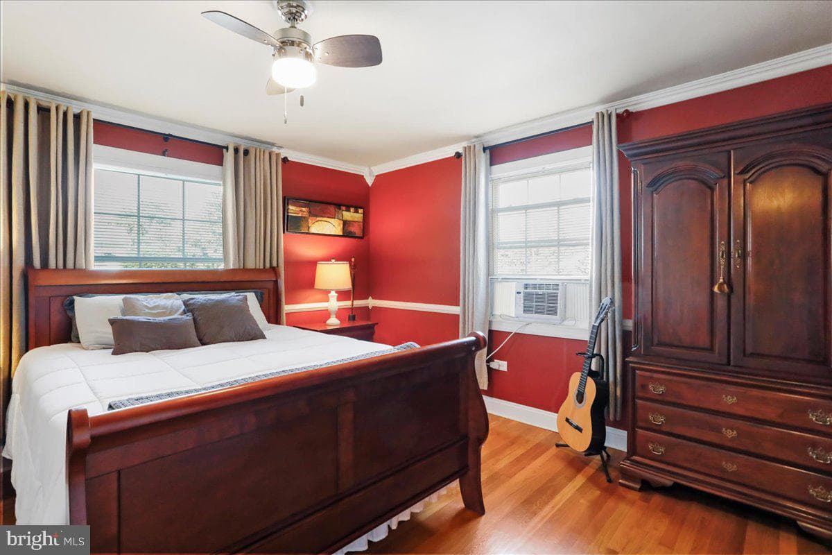 1102 Carrie Way photo 6