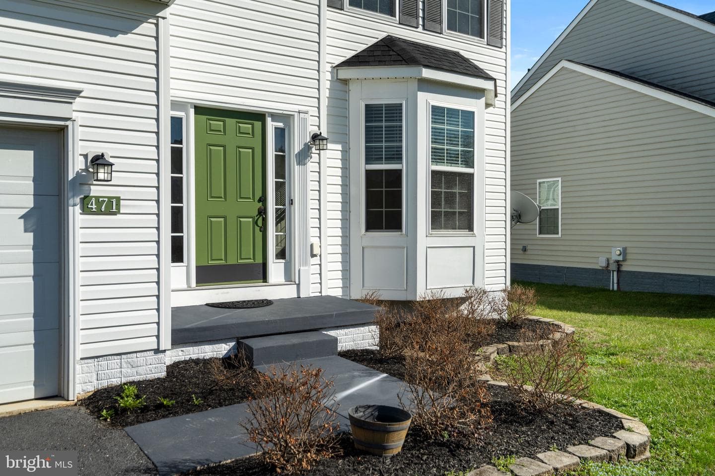 471 Bentley Drive photo 4