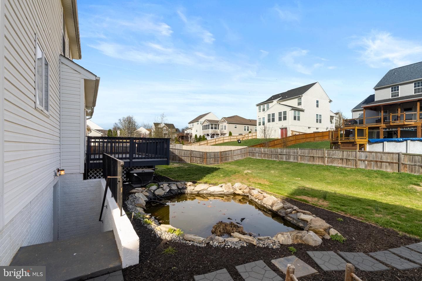 471 Bentley Drive photo 41