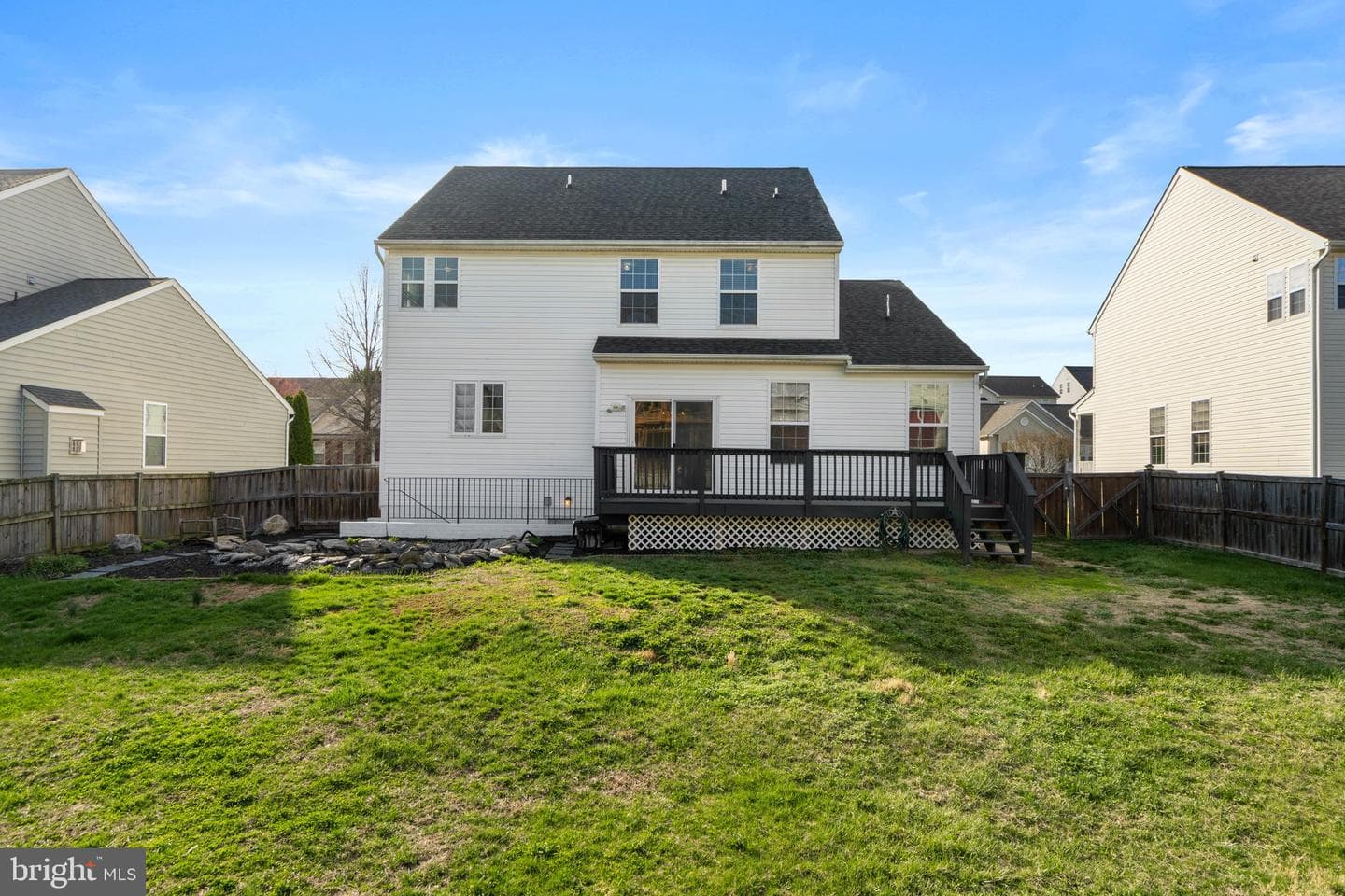471 Bentley Drive photo 44