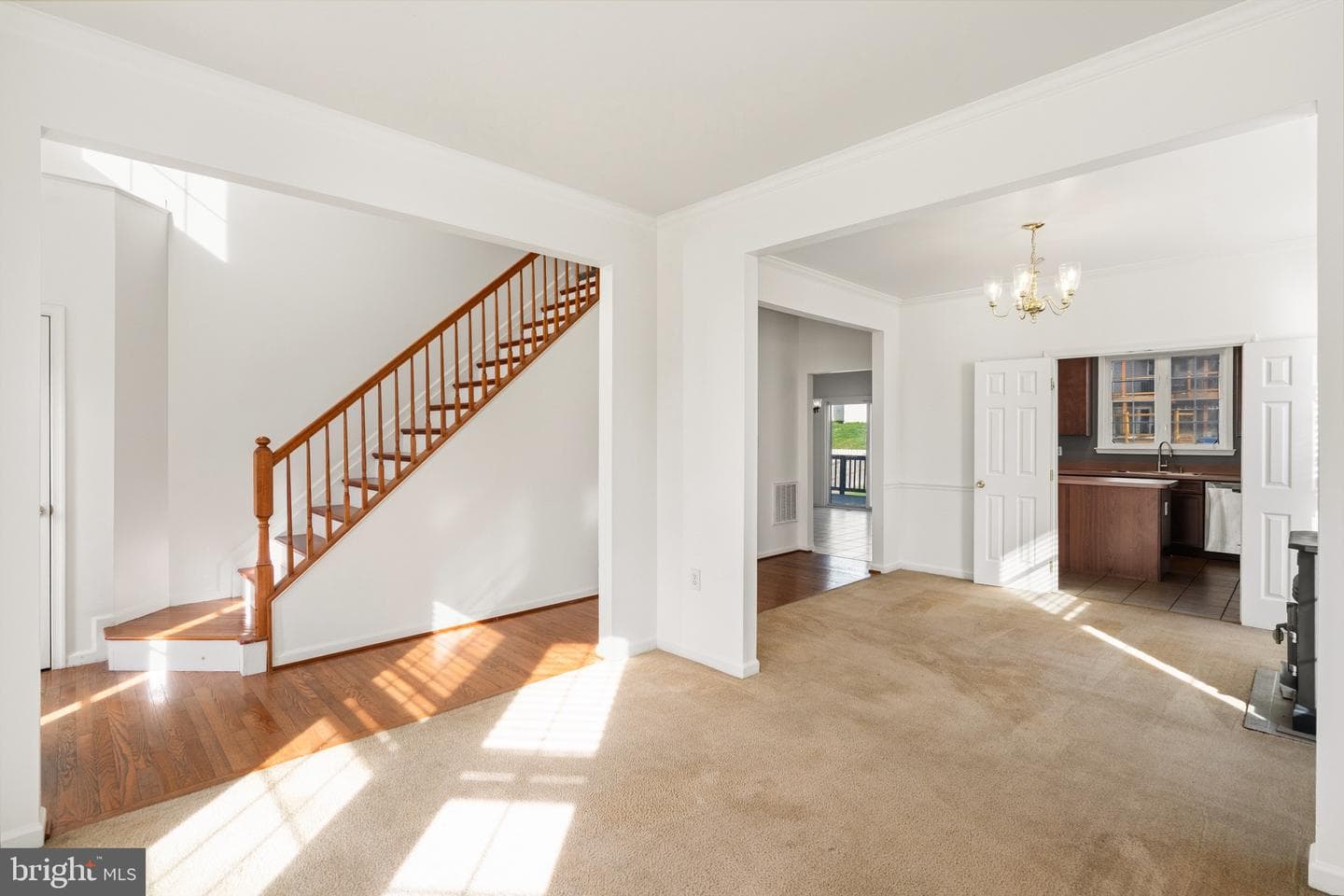 471 Bentley Drive photo 8