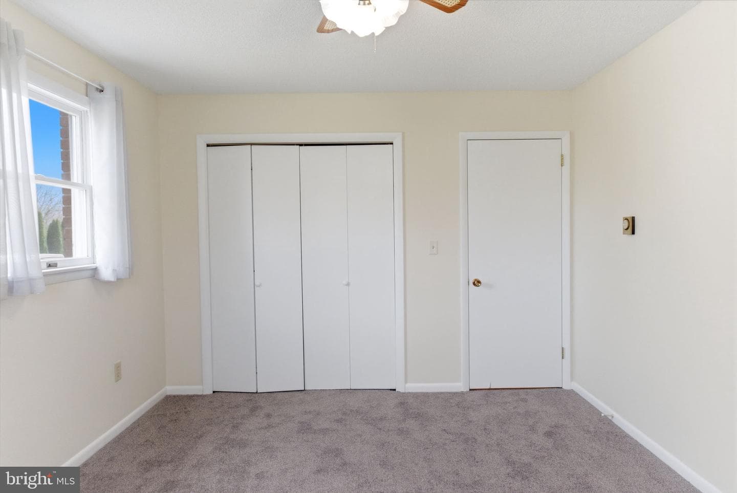 757 Montmorency Drive photo 29