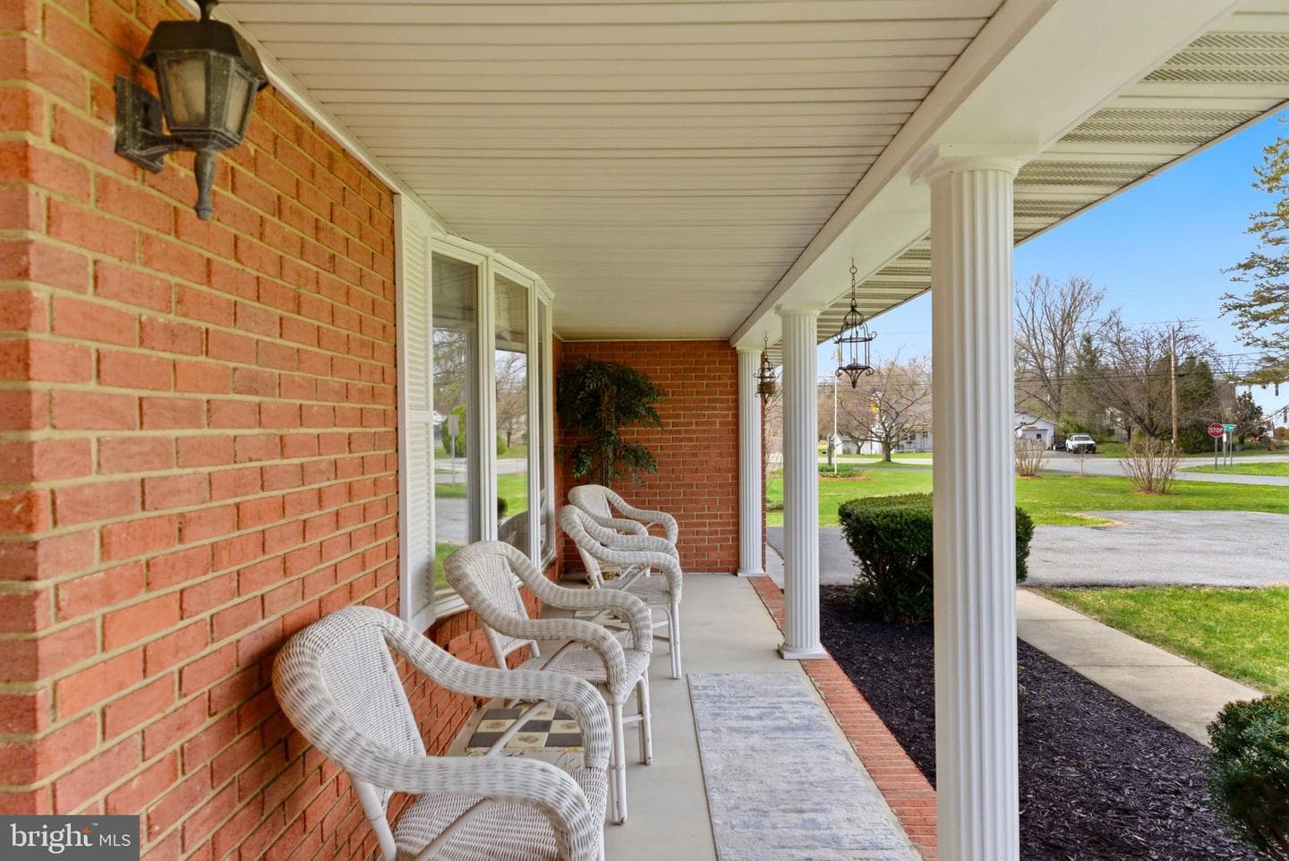 757 Montmorency Drive photo 6