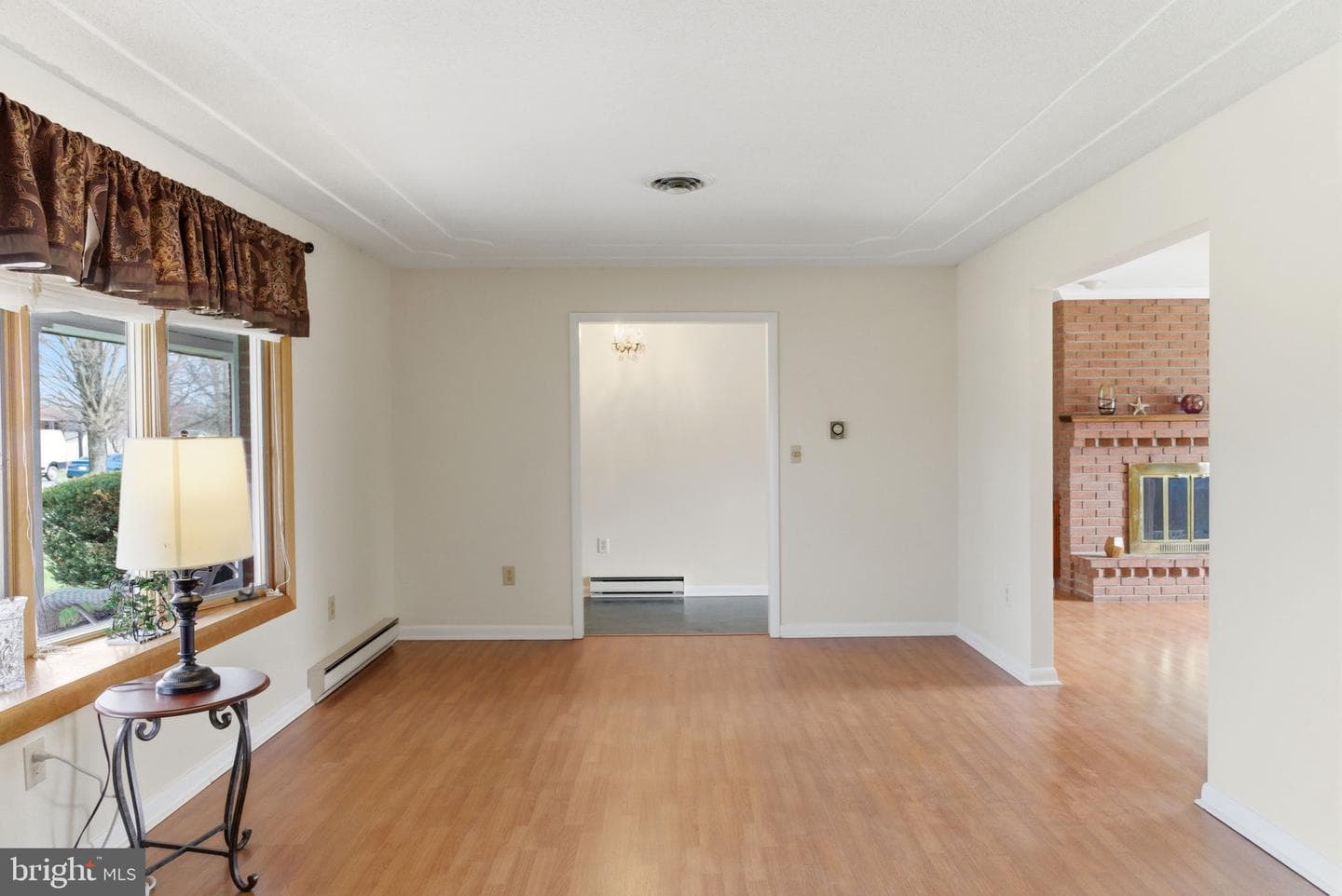 757 Montmorency Drive photo 8