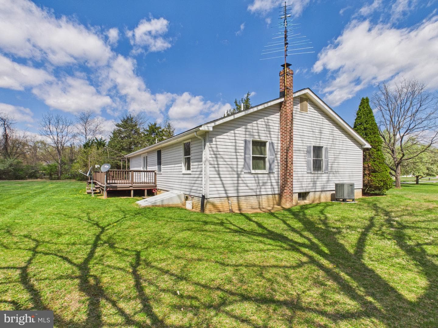 779 Cider Drive photo 4