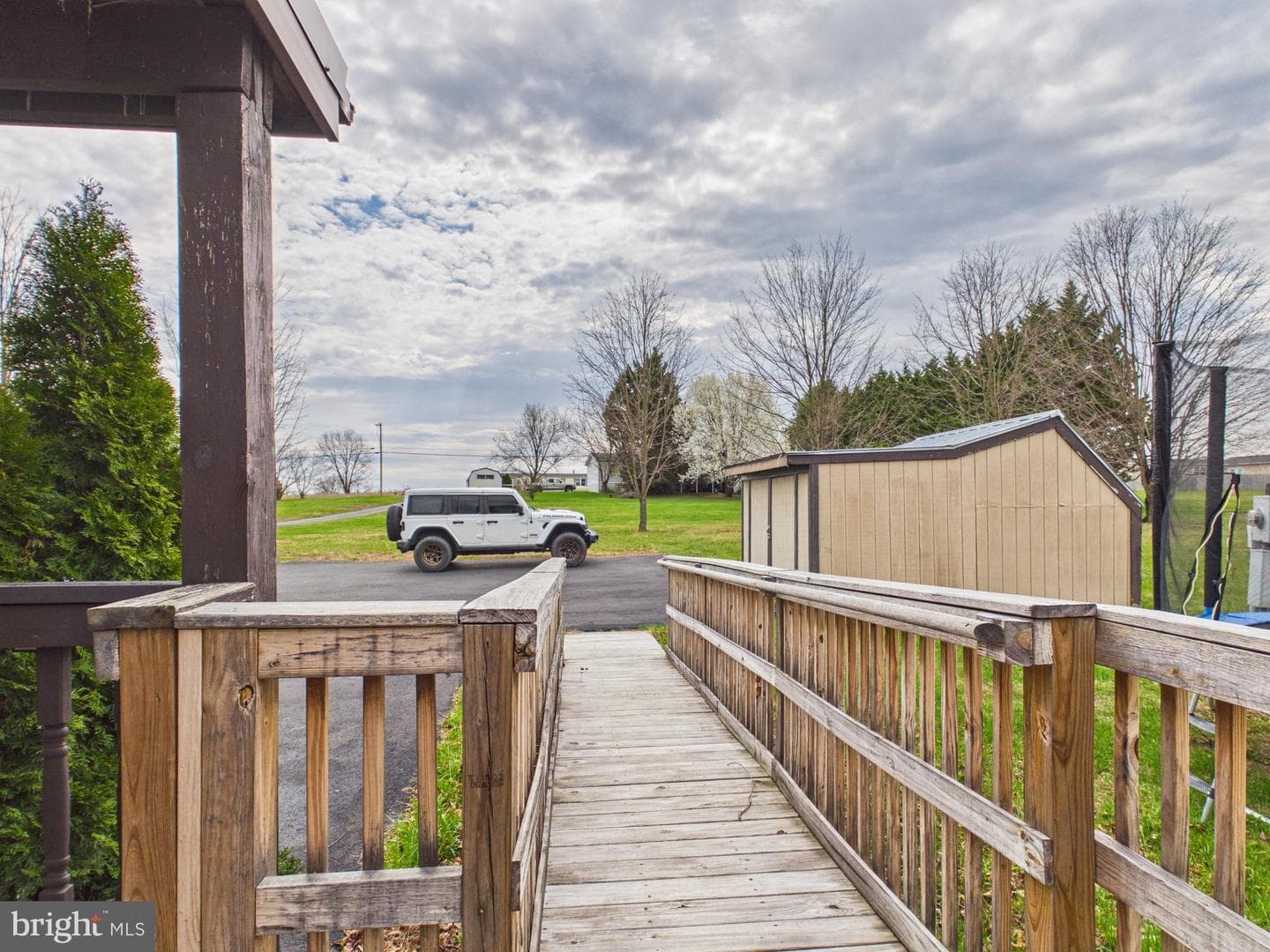 928 Dominion Road photo 30