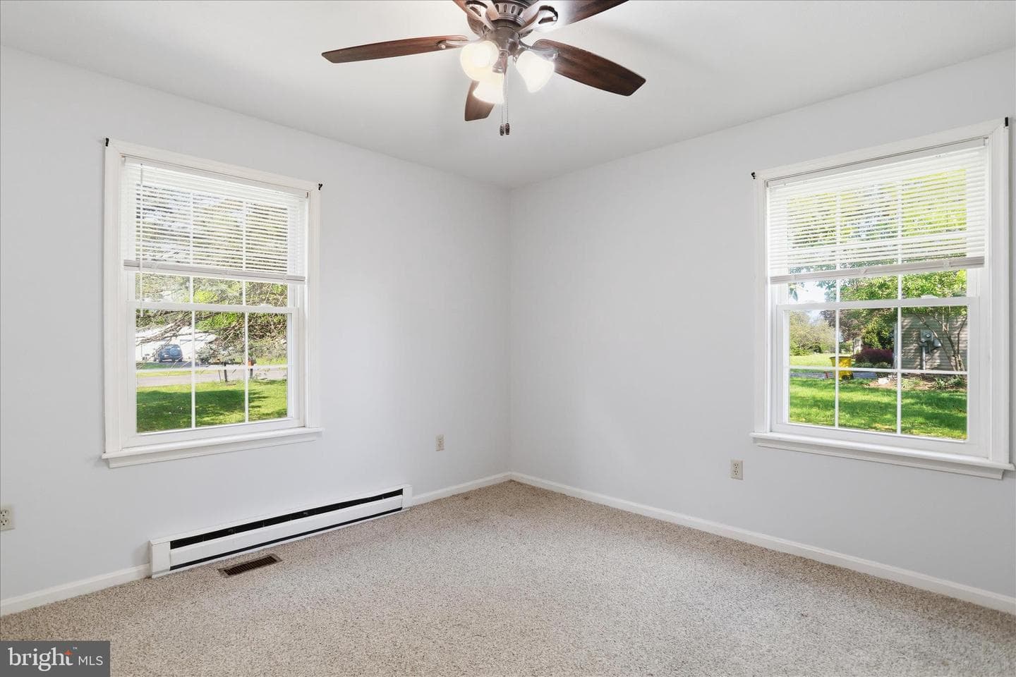 14 Windsor Lane photo 20