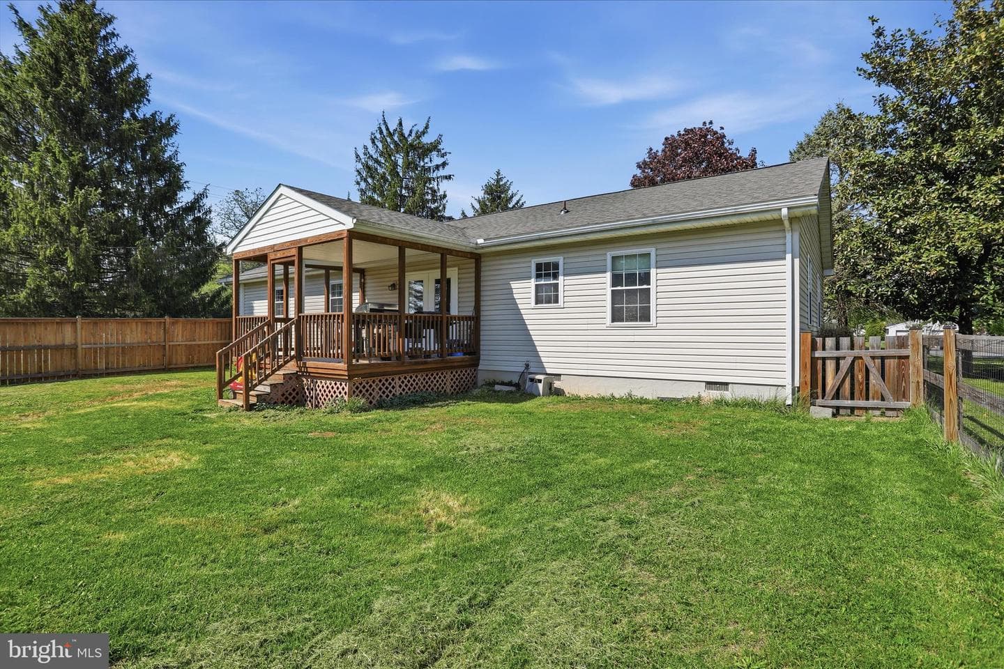 14 Windsor Lane photo 37