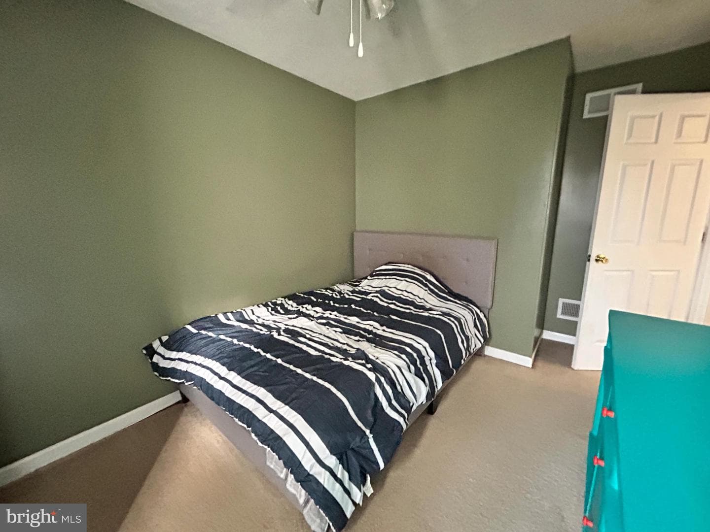 60 Wendover Drive photo 21