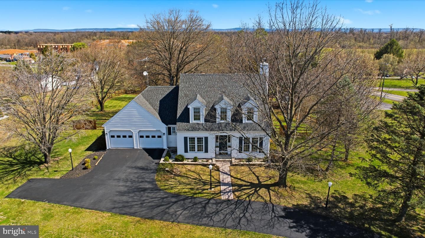 34 Renaissance Drive