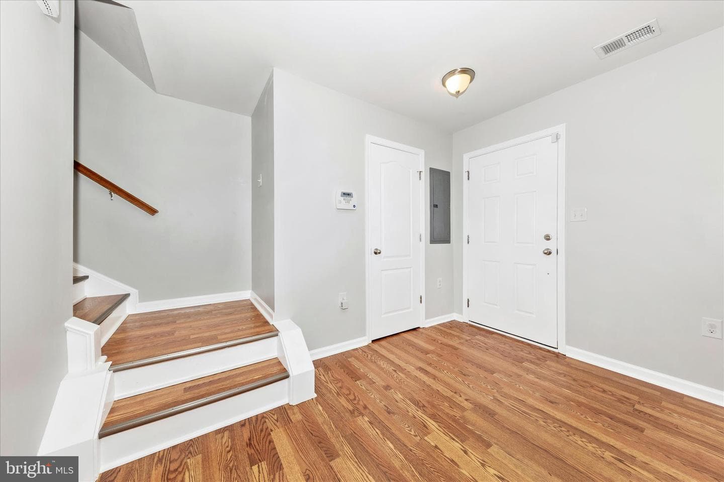 35 Fast View Drive photo 5