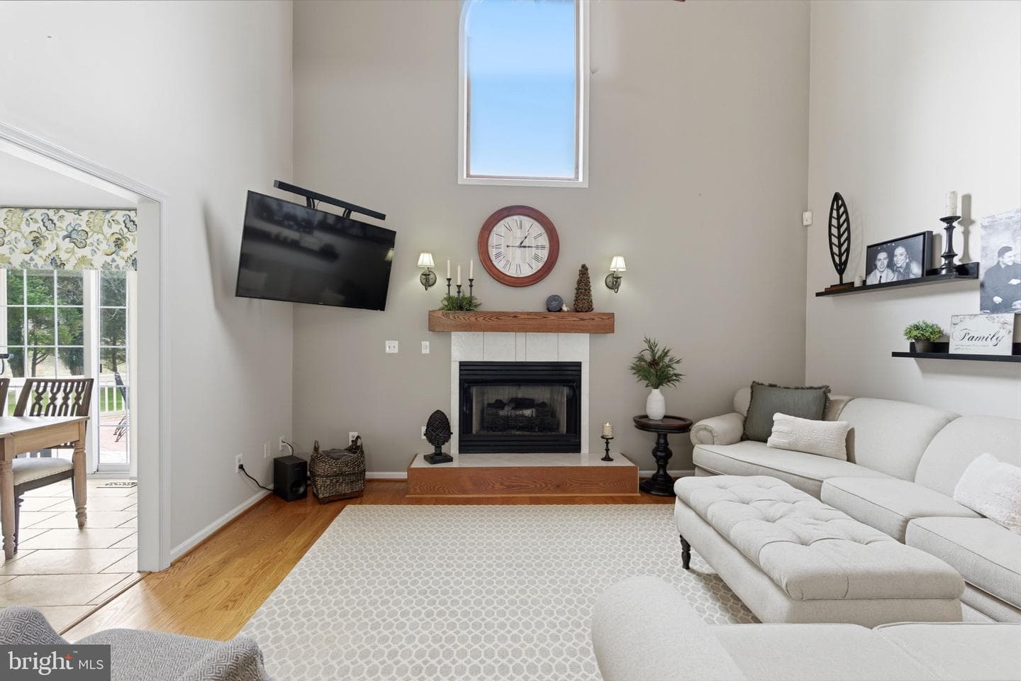 17 Renaissance Drive photo 20