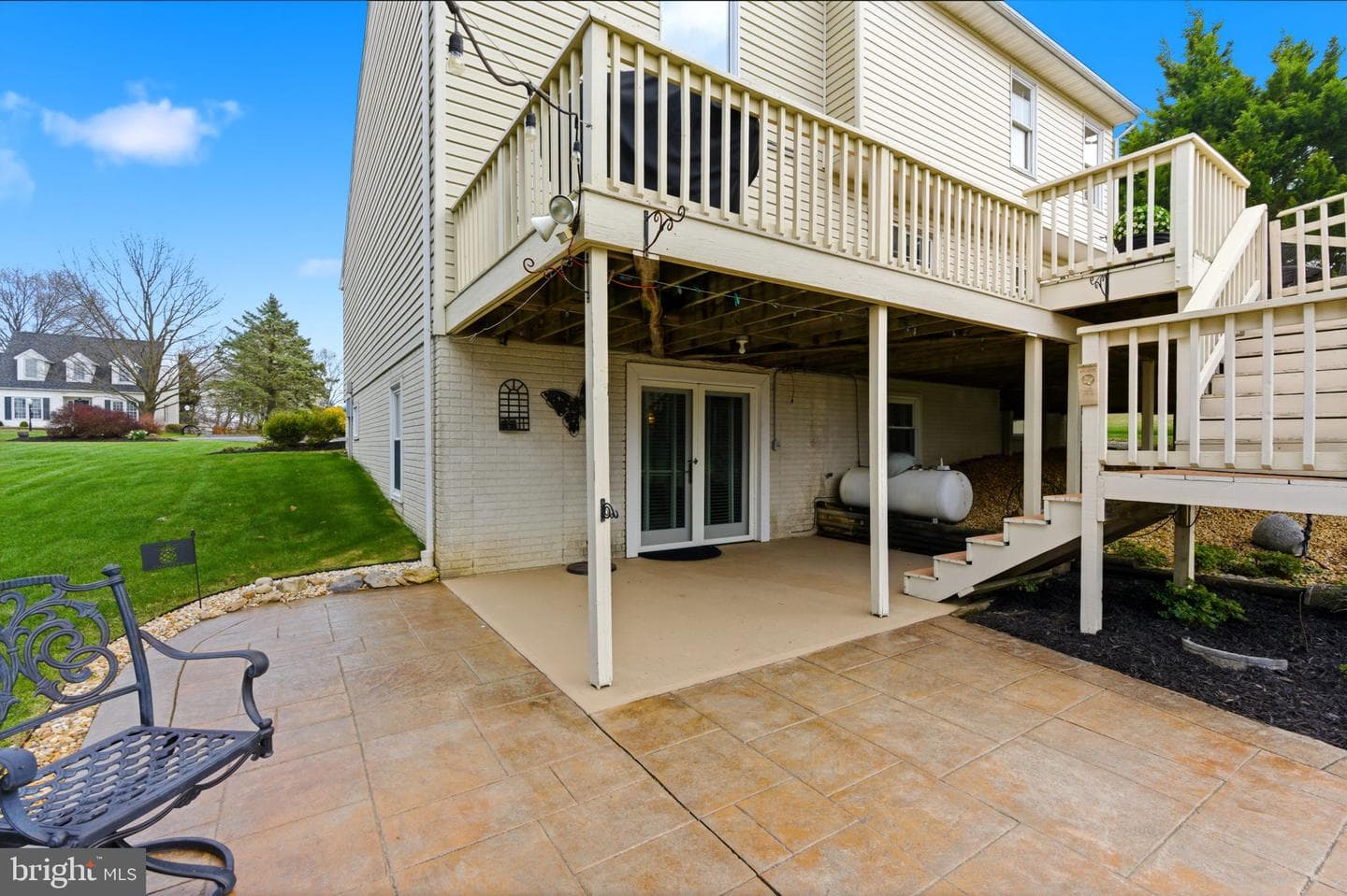 17 Renaissance Drive photo 68