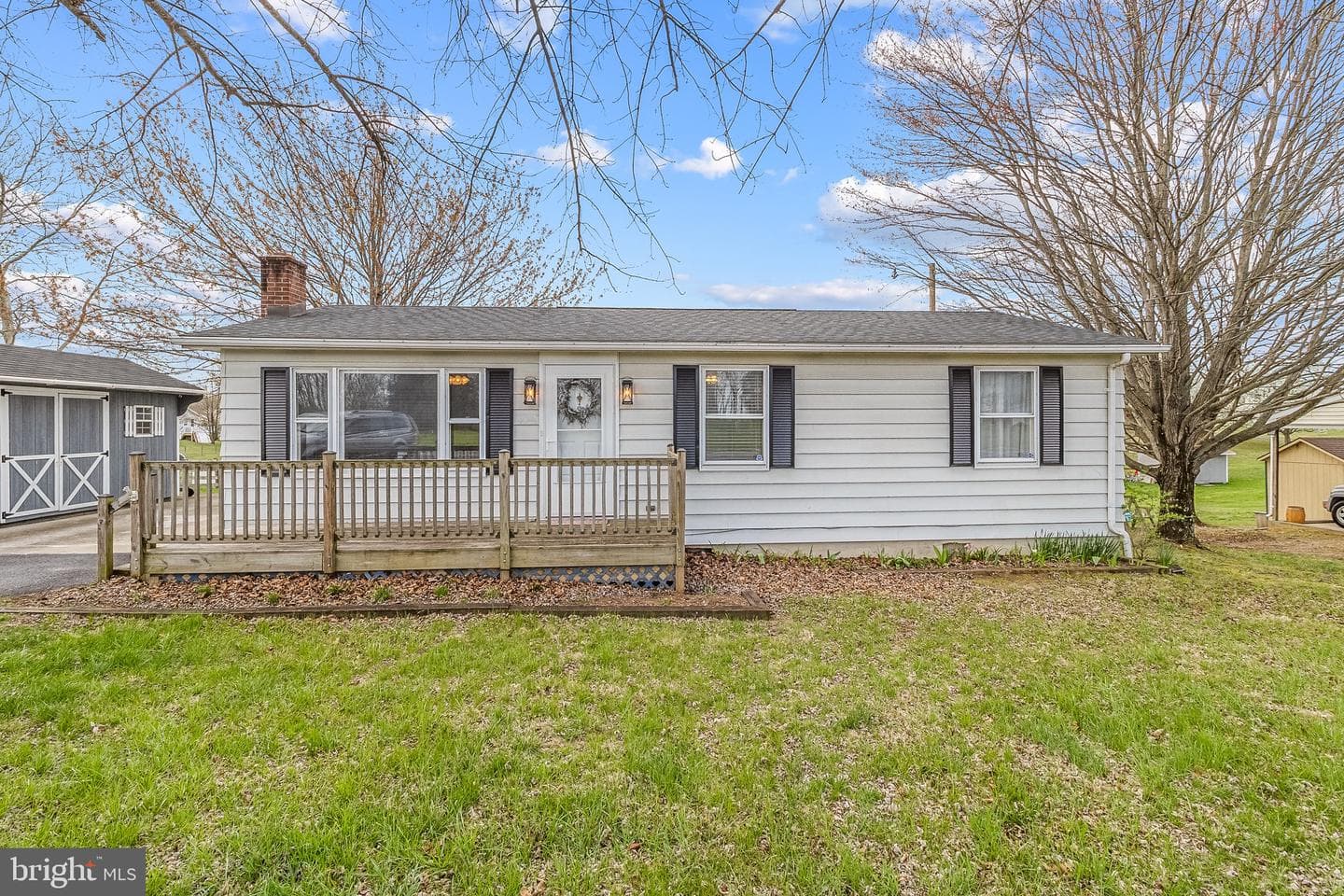 1570 Nadenbousch Lane