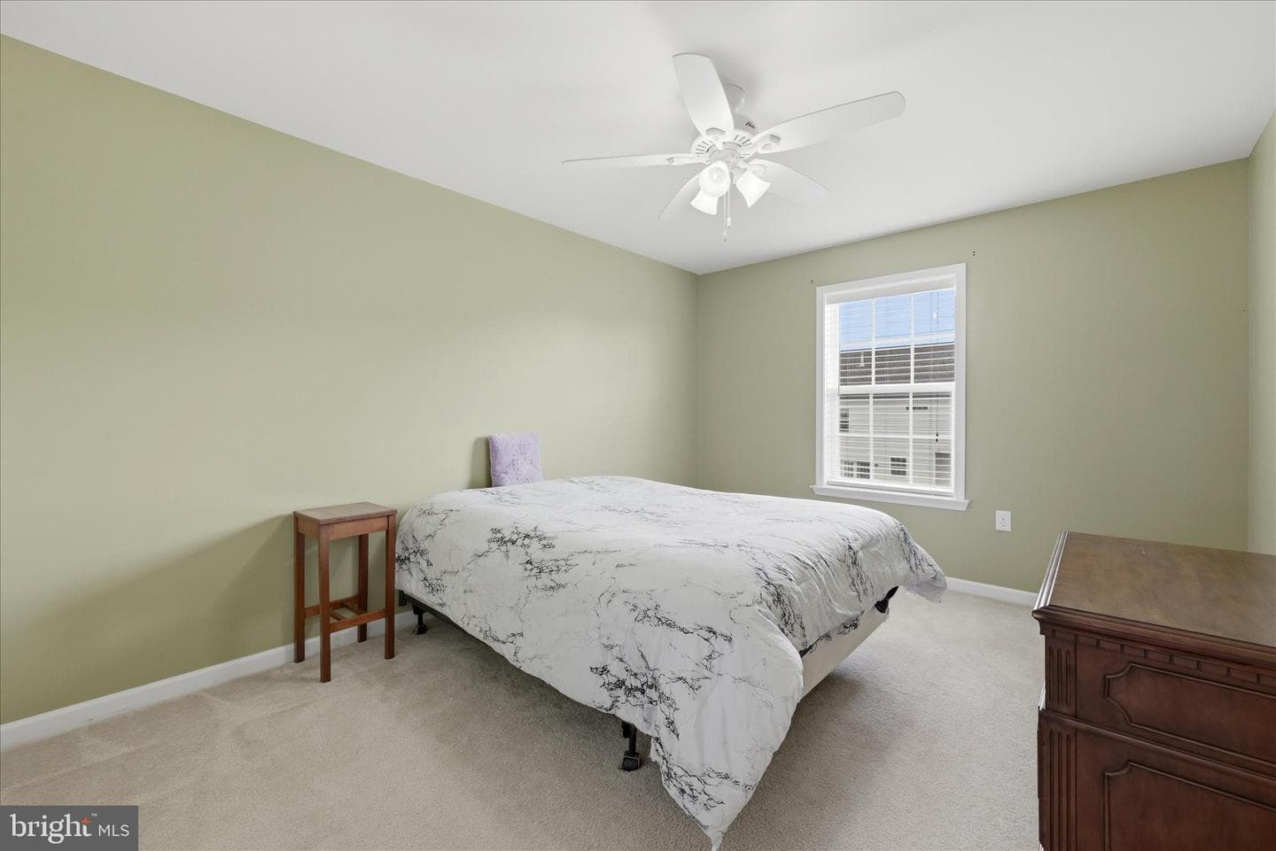 294 Ticonderoga Drive photo 33