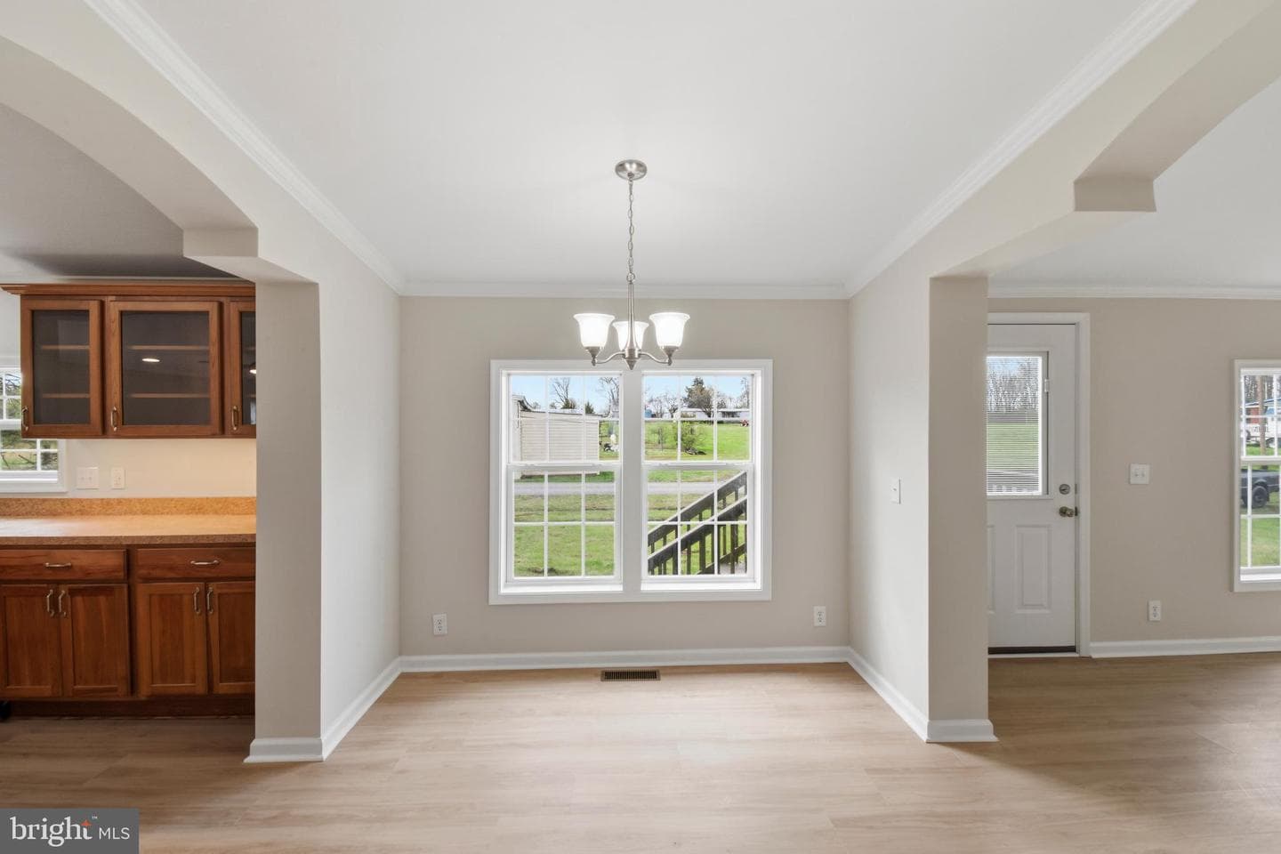 63 Snyders Lane photo 8