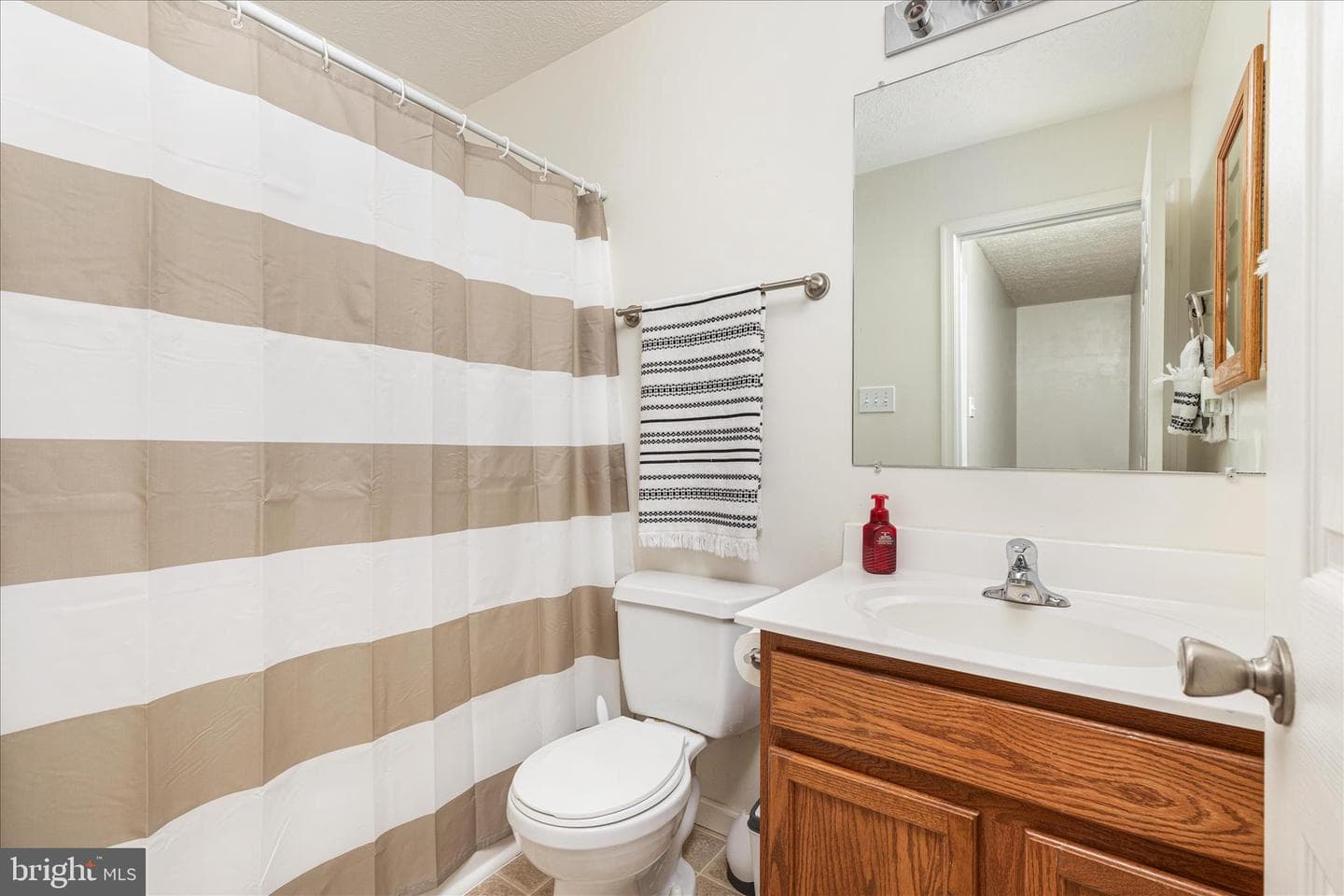74 Toulouse Lane photo 25