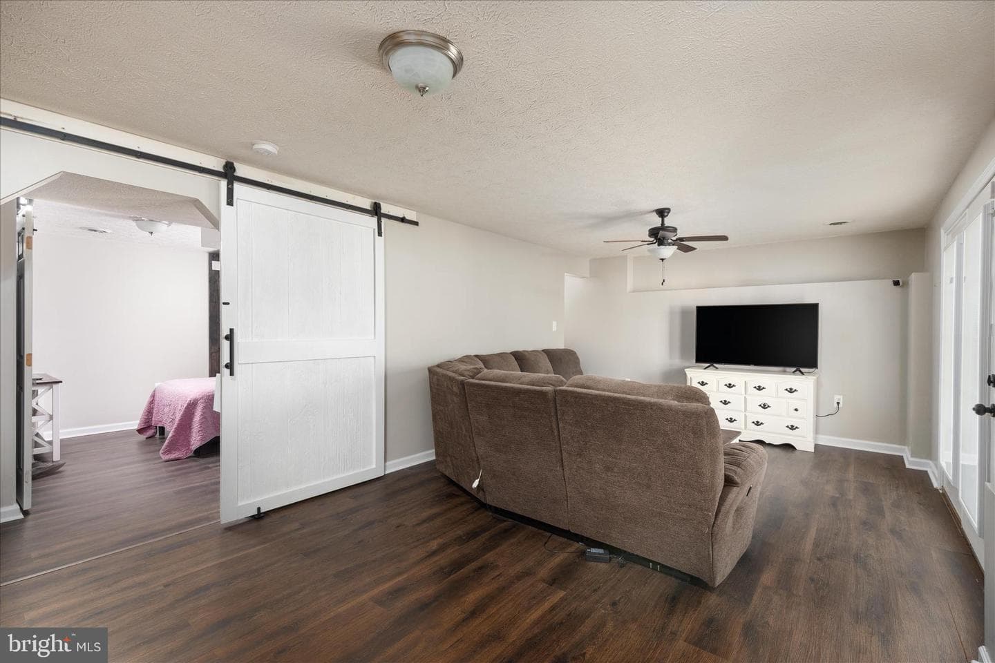 74 Toulouse Lane photo 42