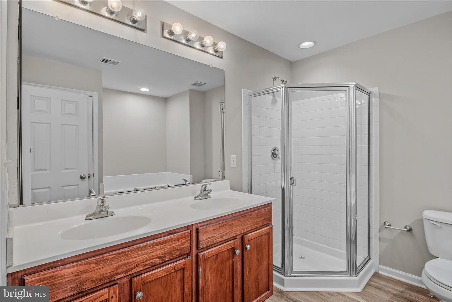 161 Veronica Drive photo 28