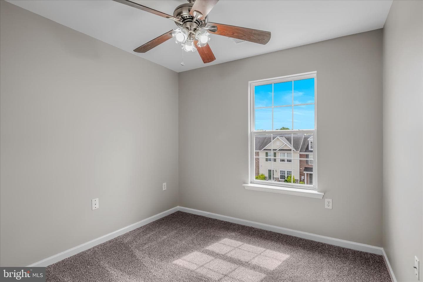 161 Veronica Drive photo 33