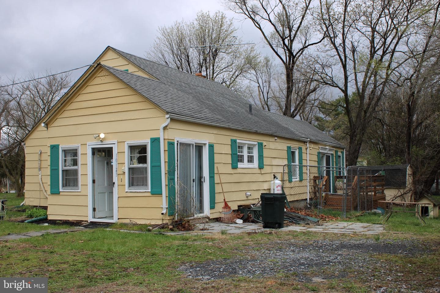 10123 Winchester Avenue photo 13