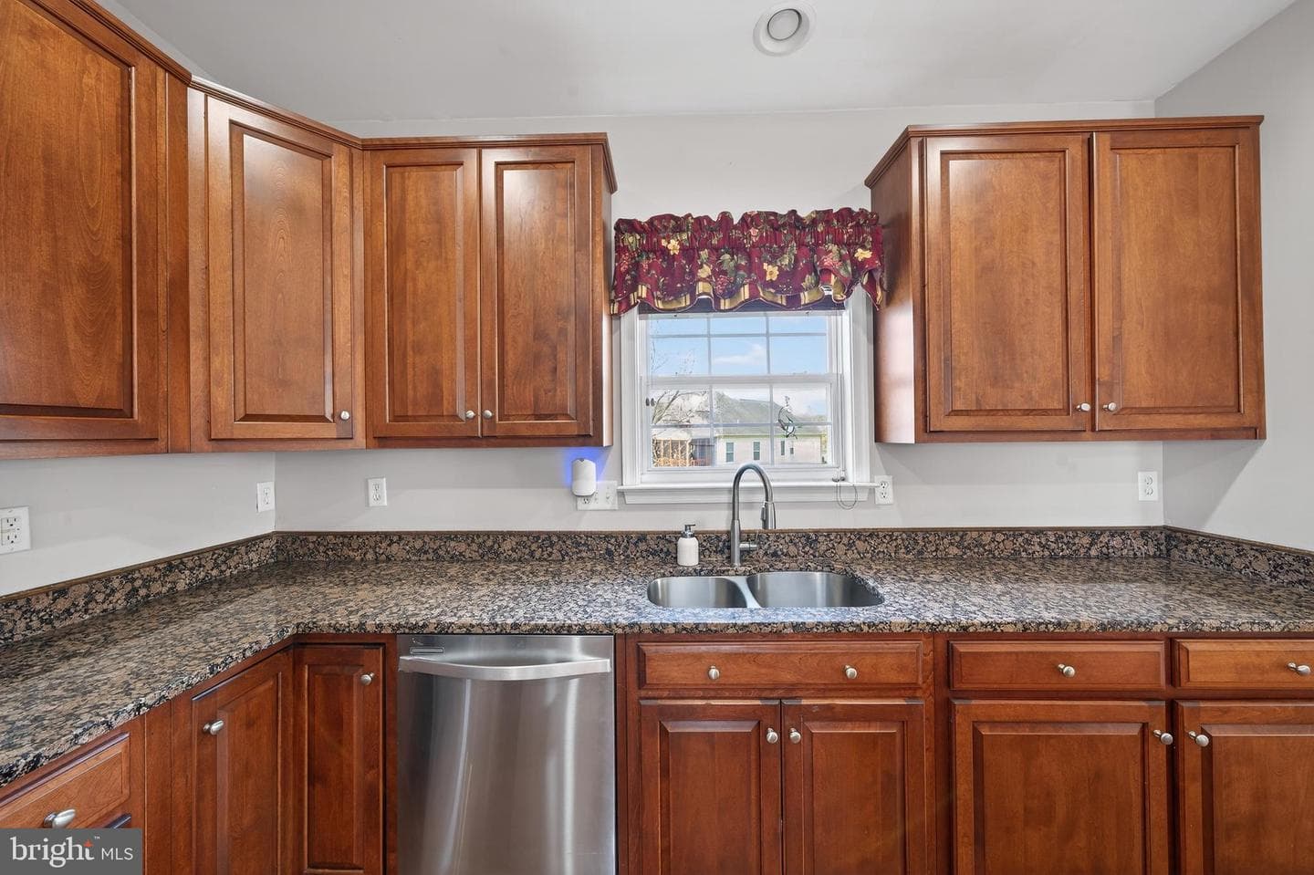 62 Niblick Court photo 13