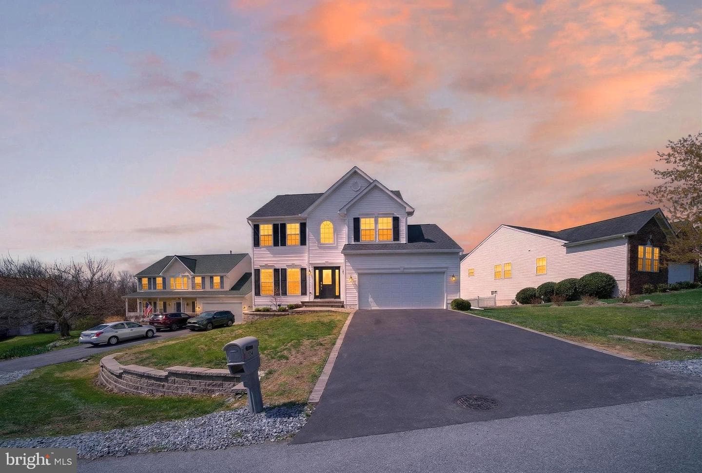 62 Niblick Court photo 2