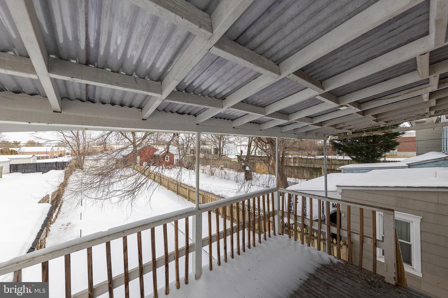706 W King Street photo 27