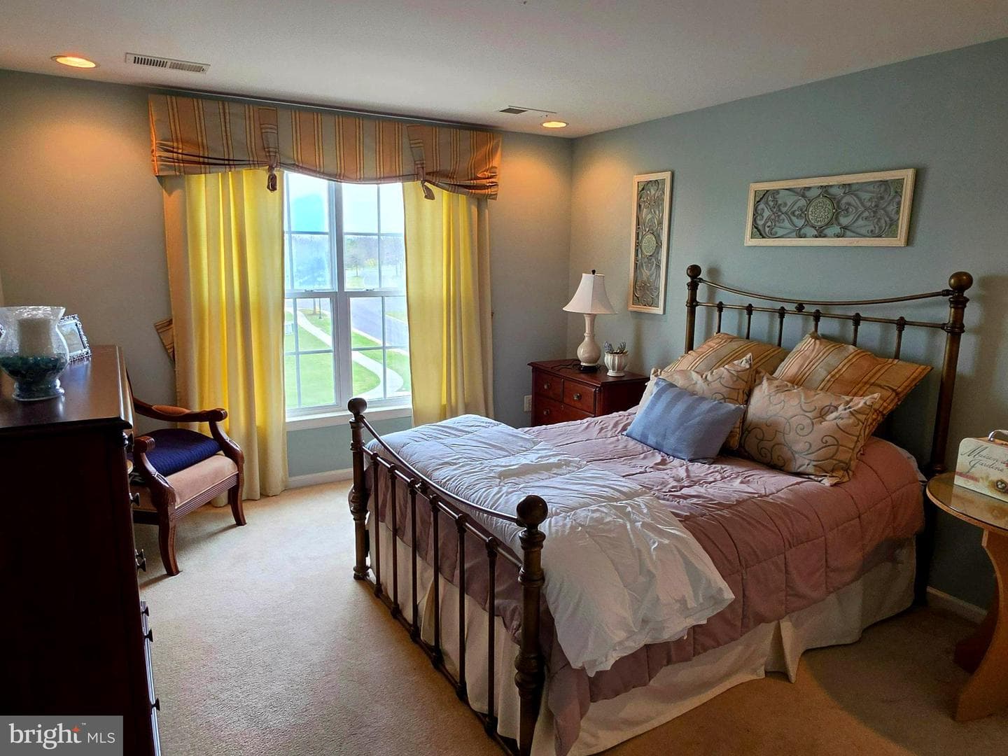 101 Darden Court W photo 44