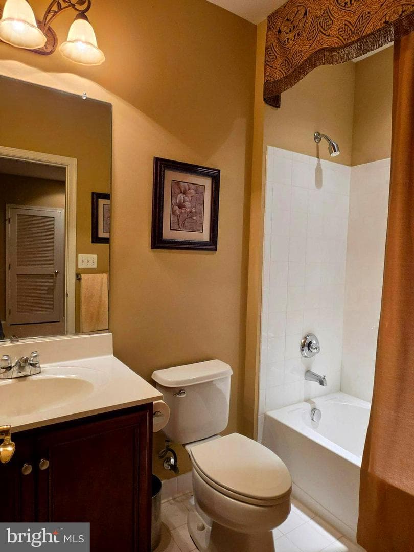 101 Darden Court W photo 59