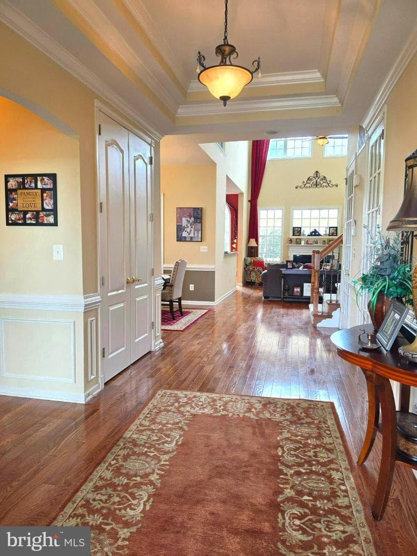 101 Darden Court W photo 9