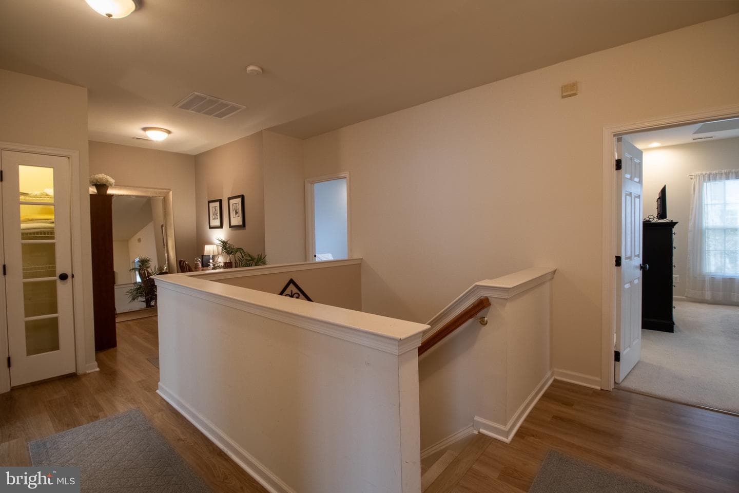 104 E Strathmore Way E photo 30