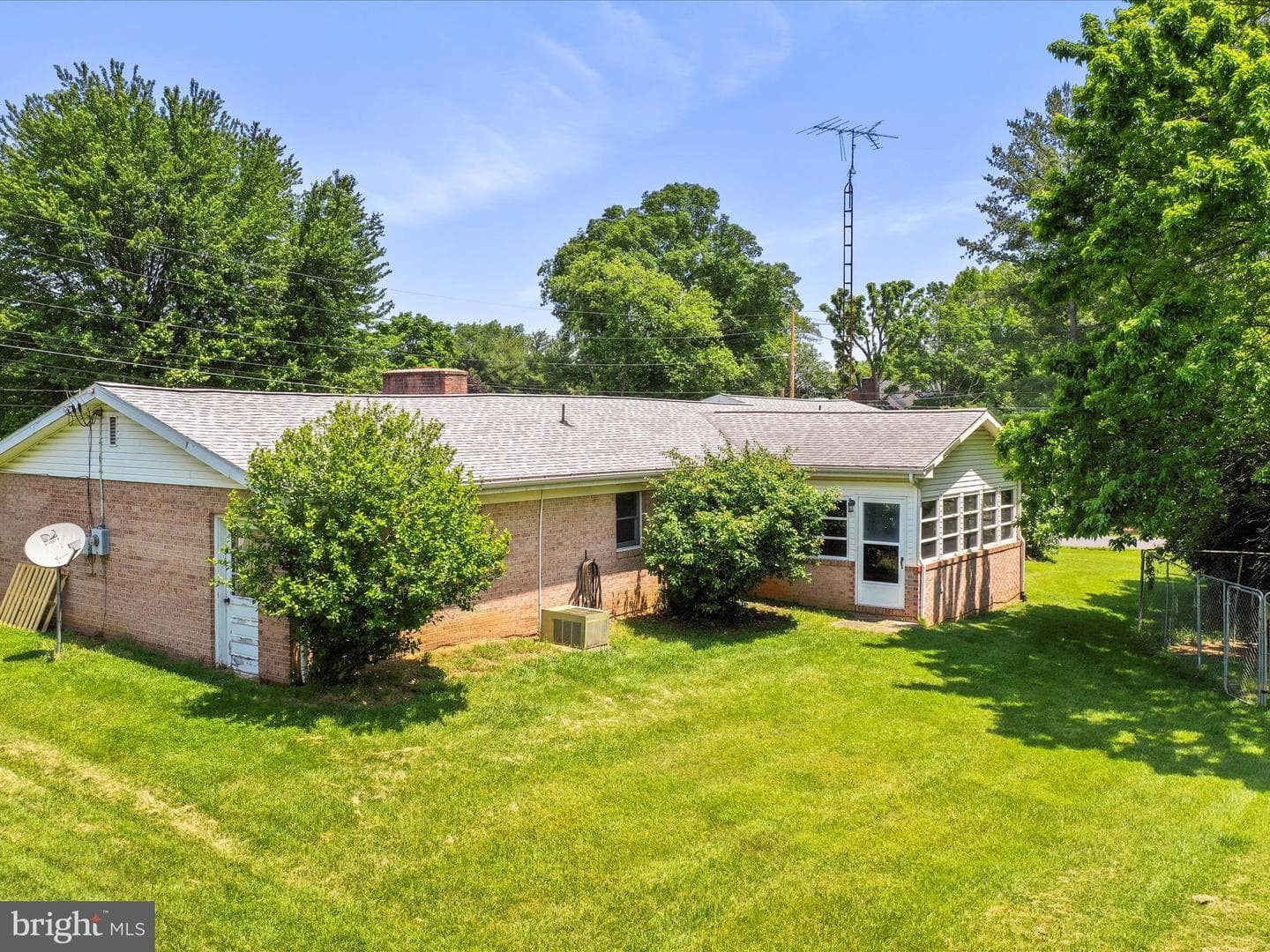 103 Myriah Drive photo 32