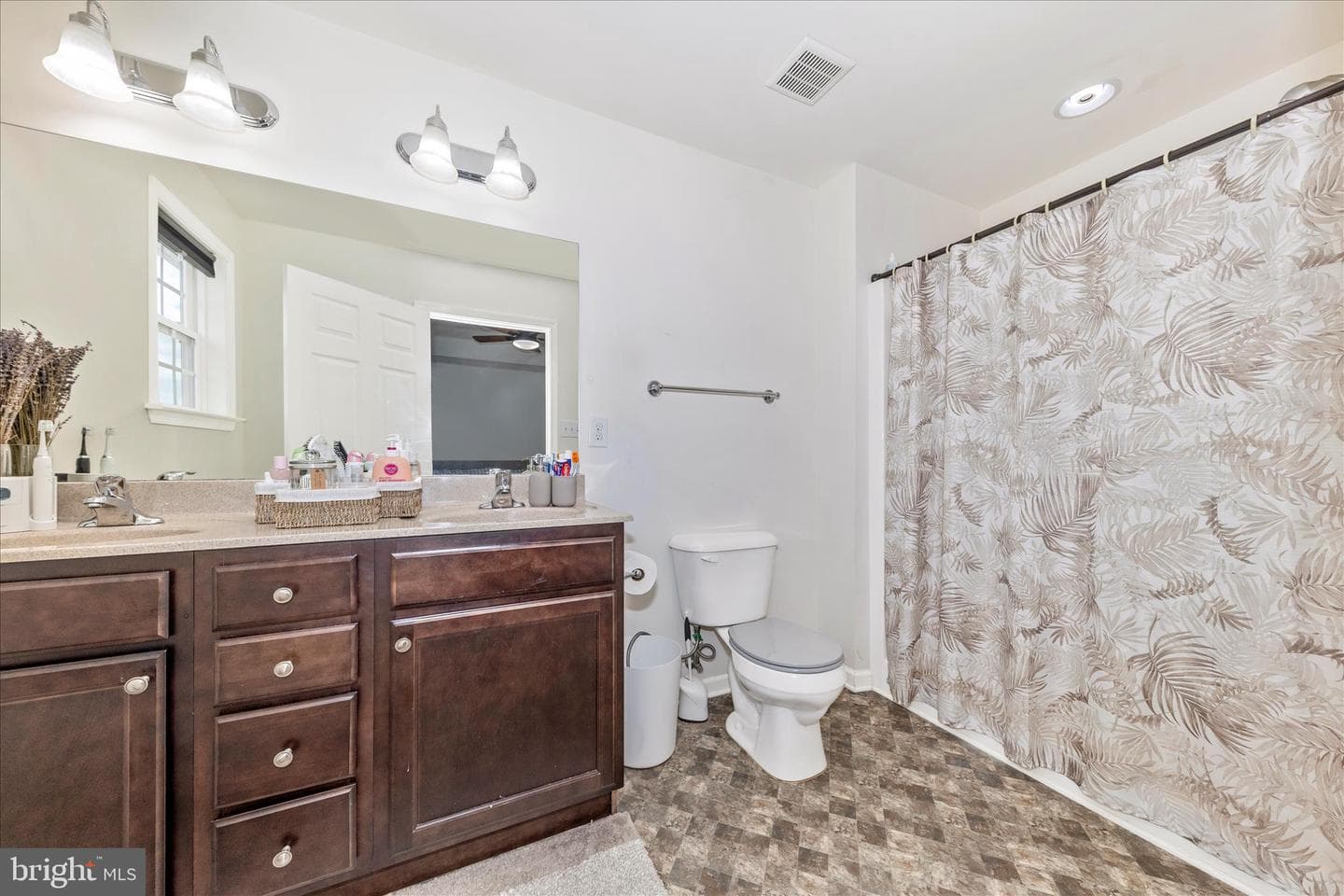 47 Carmody Lane photo 28