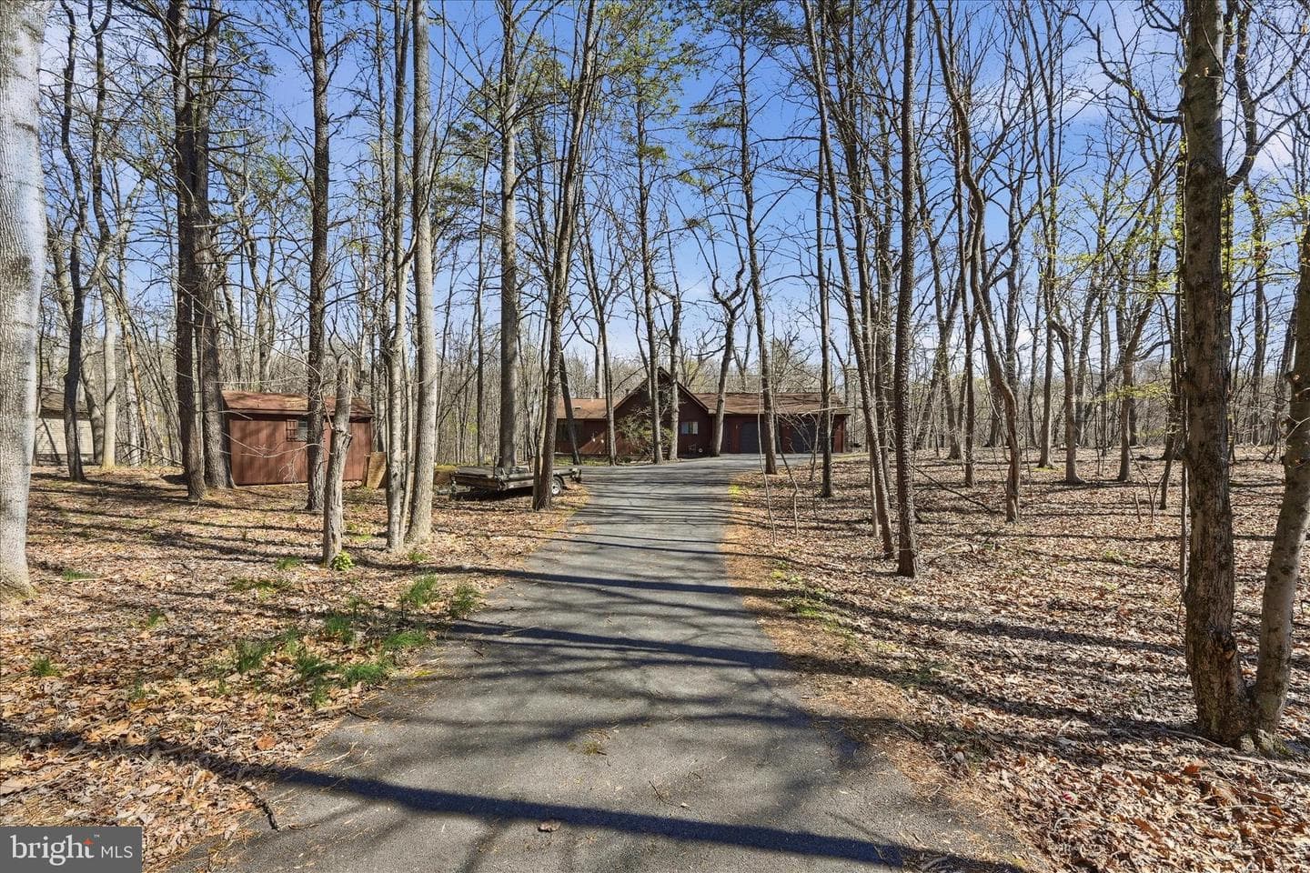 313 Mild Winter Road, Hedgesville