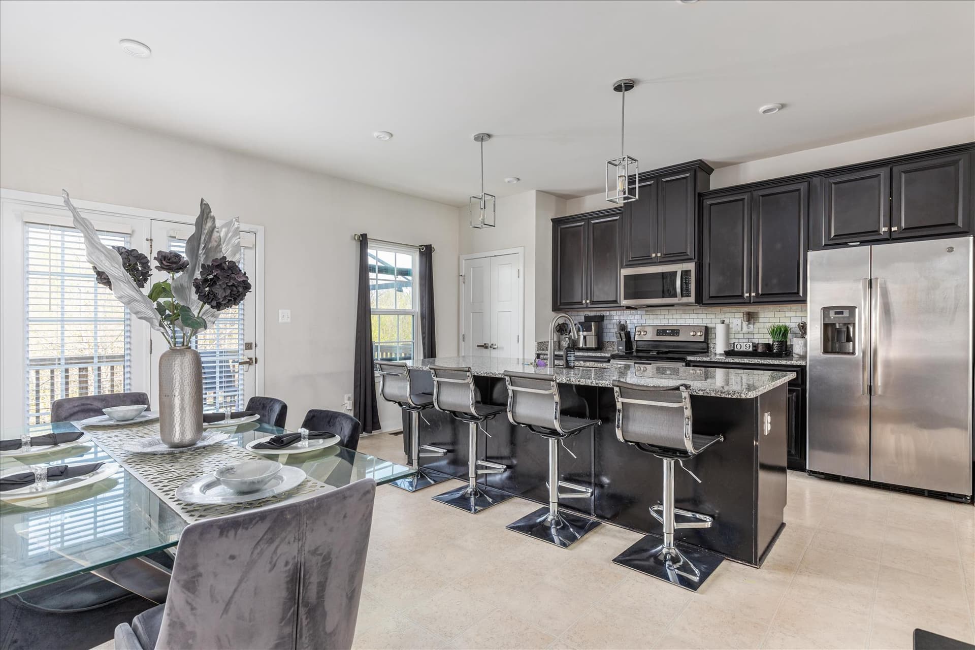 195 Ontario Drive photo 7
