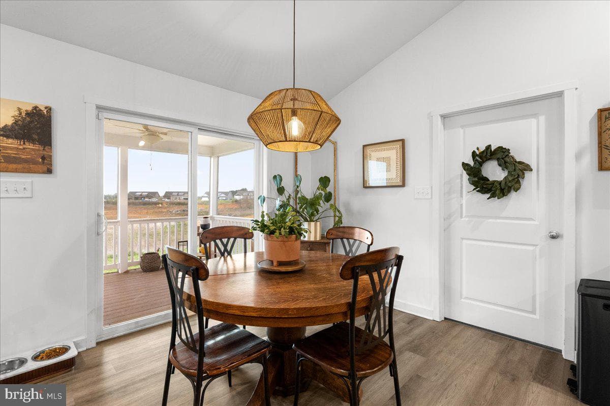 290 Recife Court photo 16
