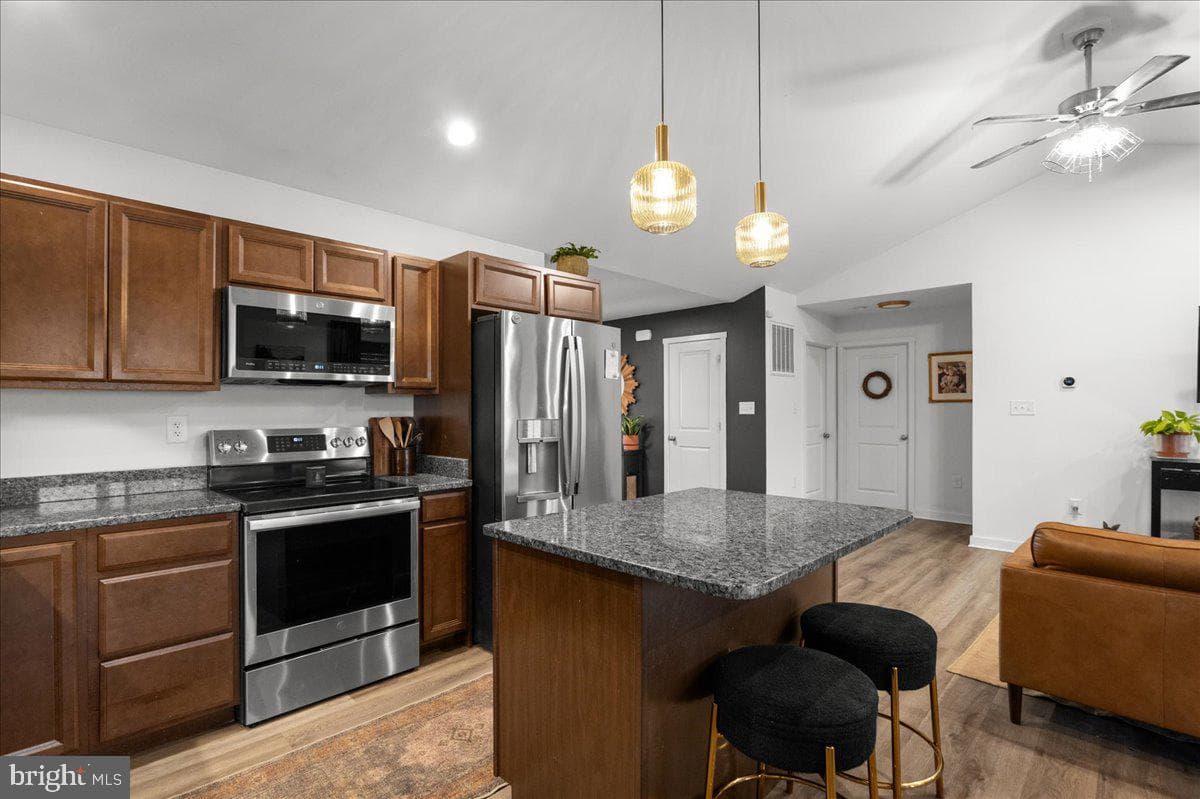 290 Recife Court photo 18