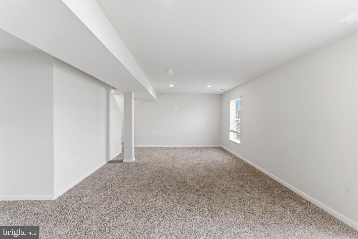 262 Aylesbury Lane photo 40