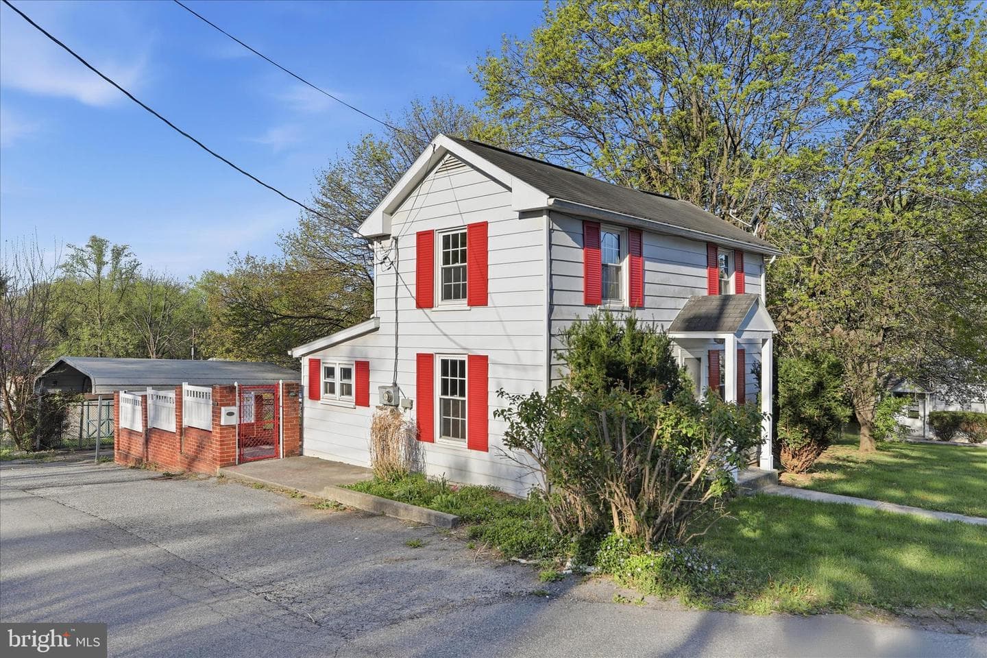 201 Rick Street photo 2