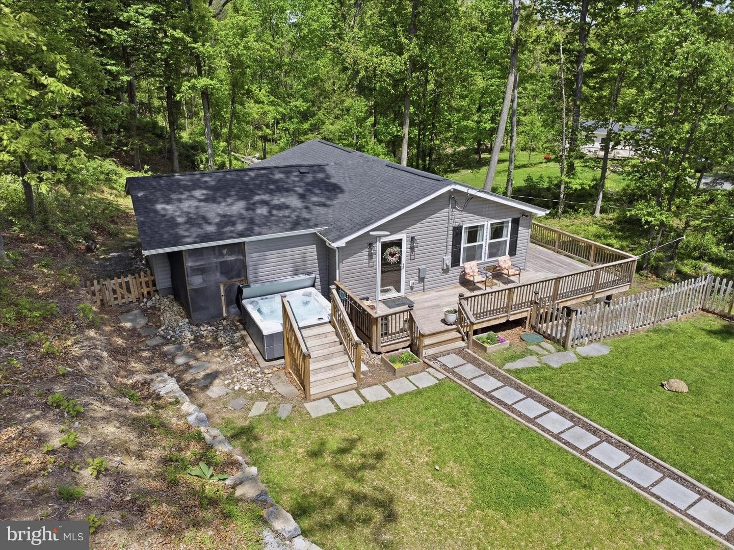 3147 Mountain Lake Road photo 1