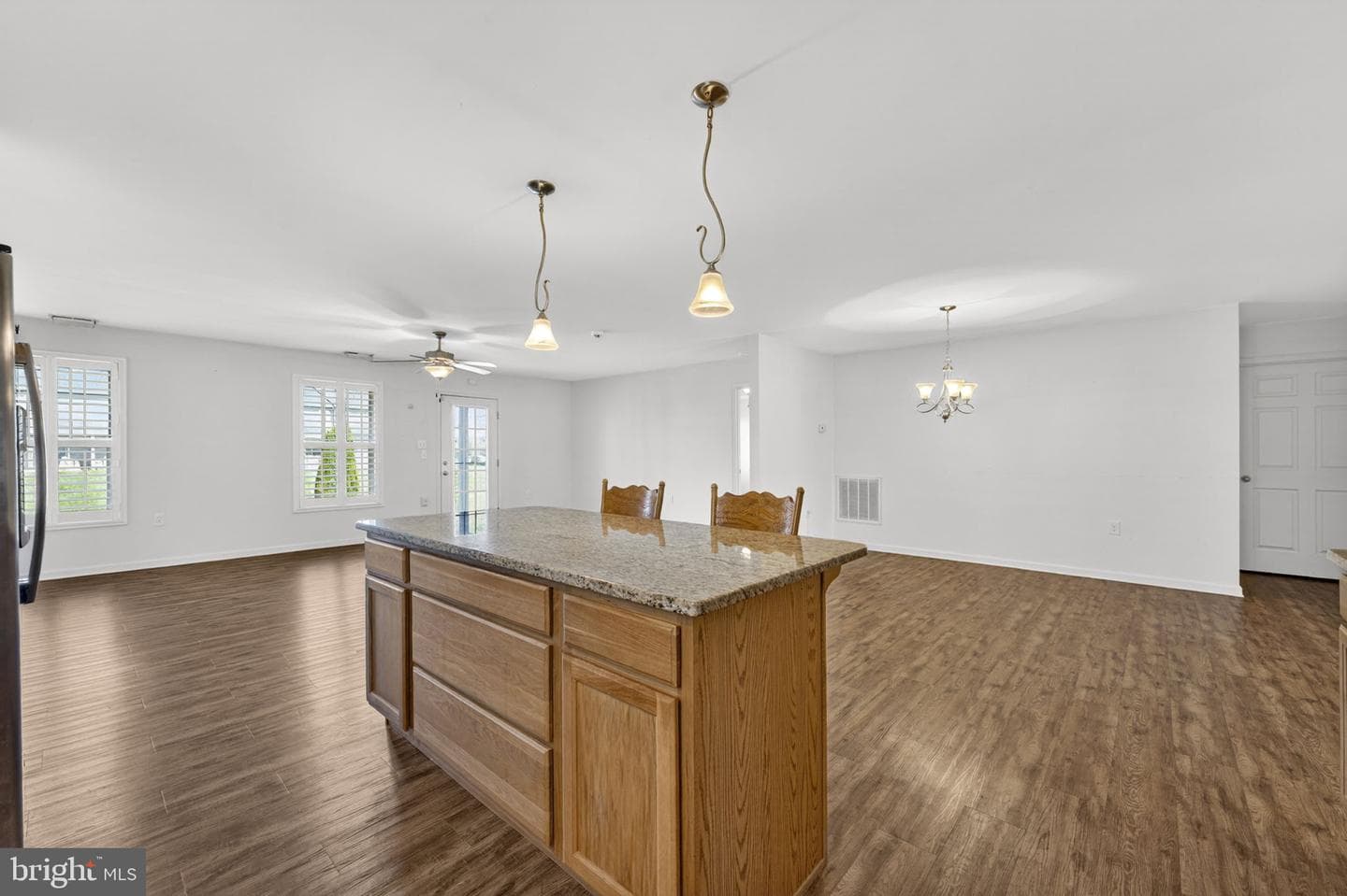 35 Cotswold Lane photo 18