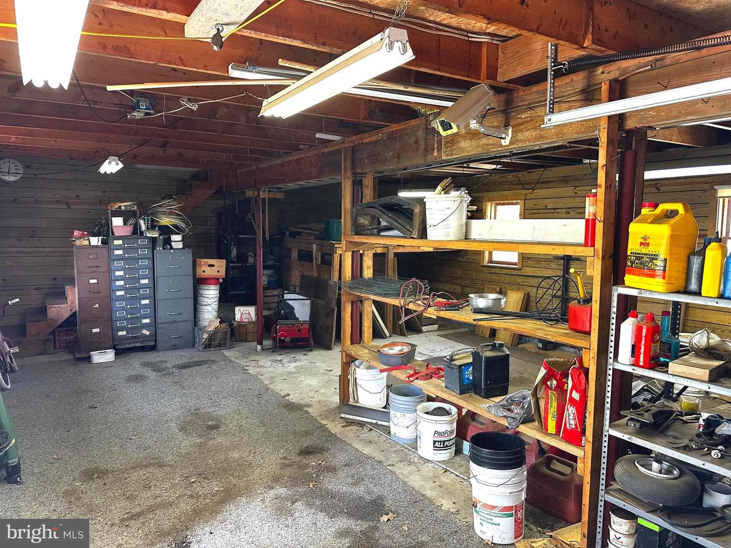 229 Hollis Drive photo 17