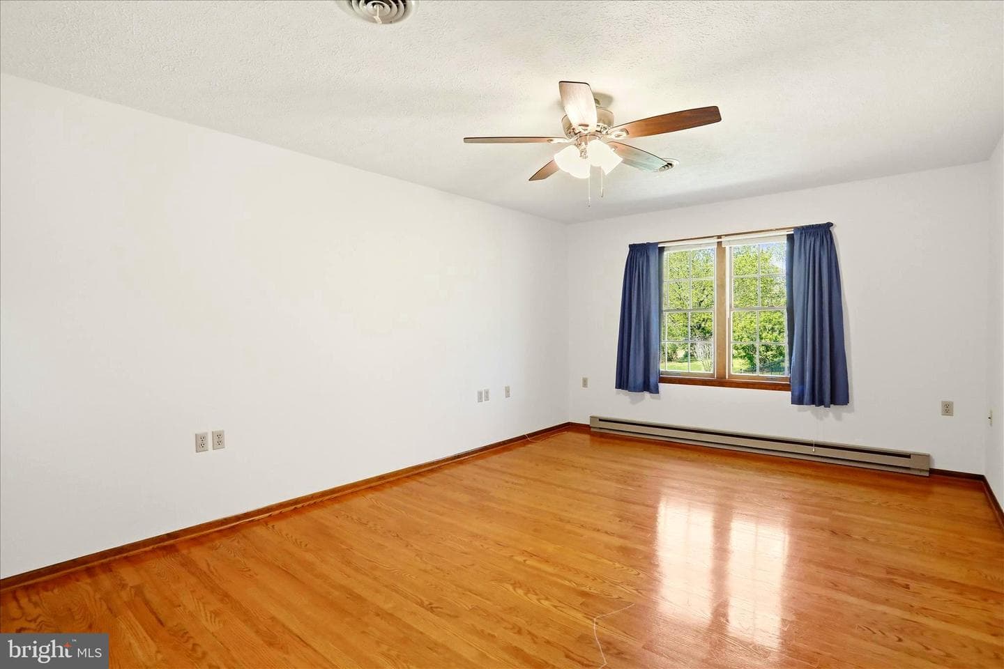 229 Hollis Drive photo 30