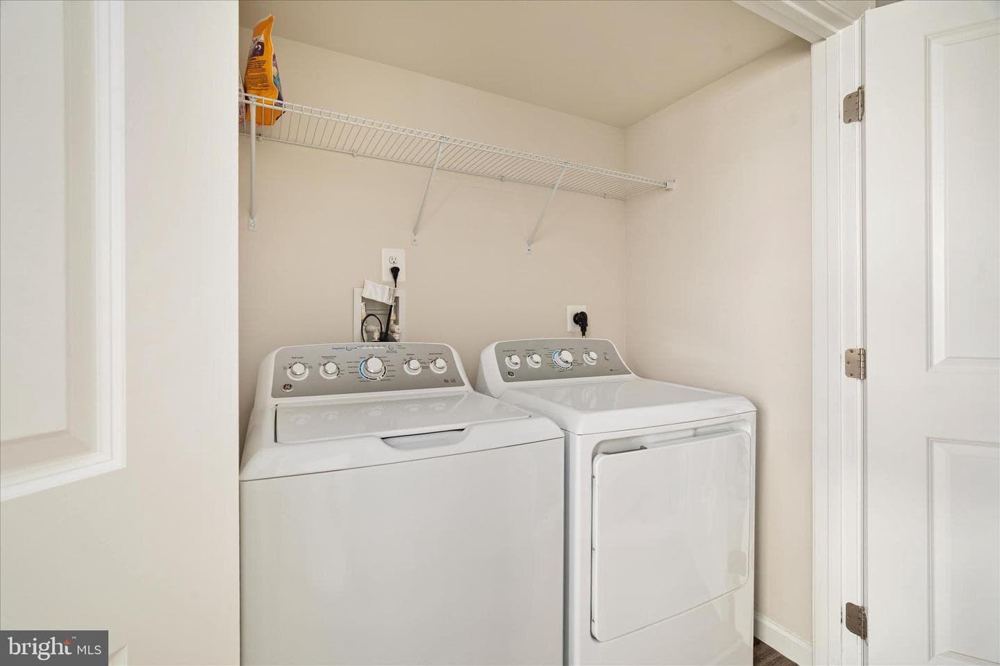 33 Sebago Place photo 22