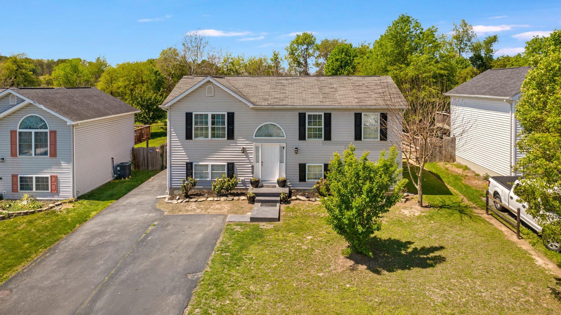 316 Universe Drive, Martinsburg