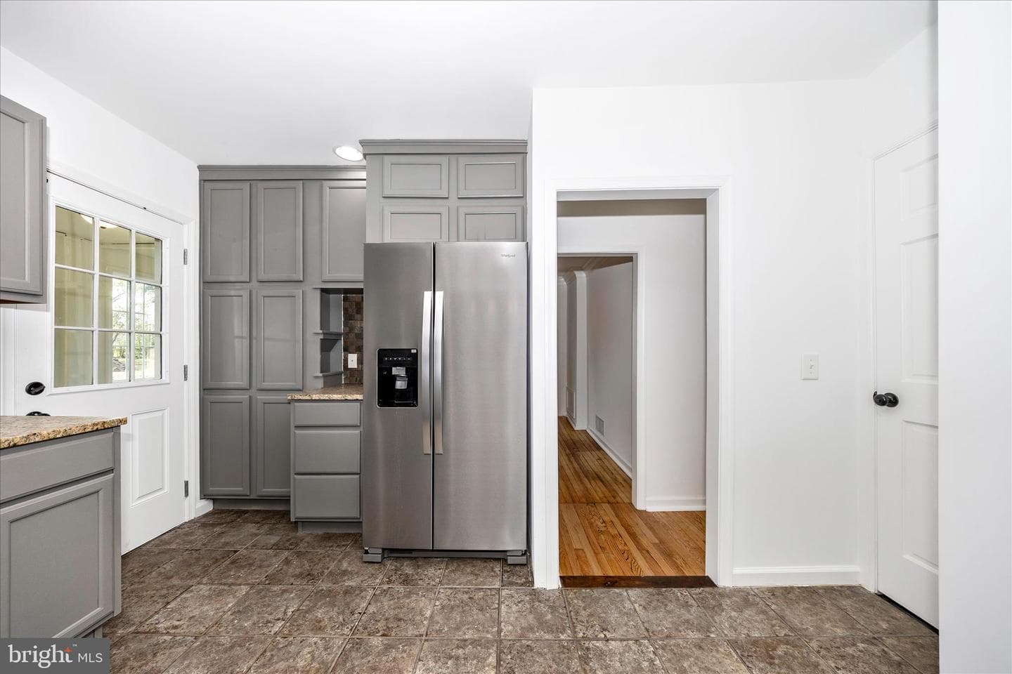 10167 Winchester Avenue photo 11
