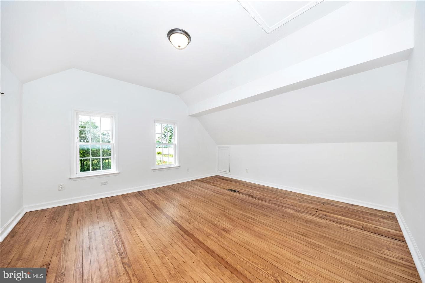 10167 Winchester Avenue photo 29