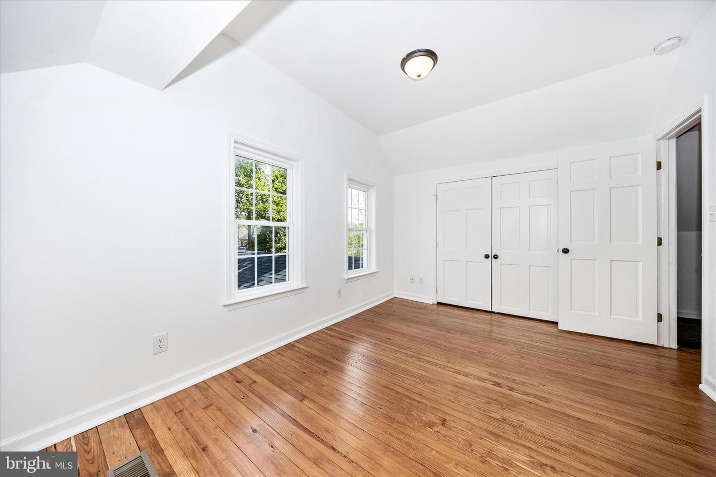 10167 Winchester Avenue photo 33